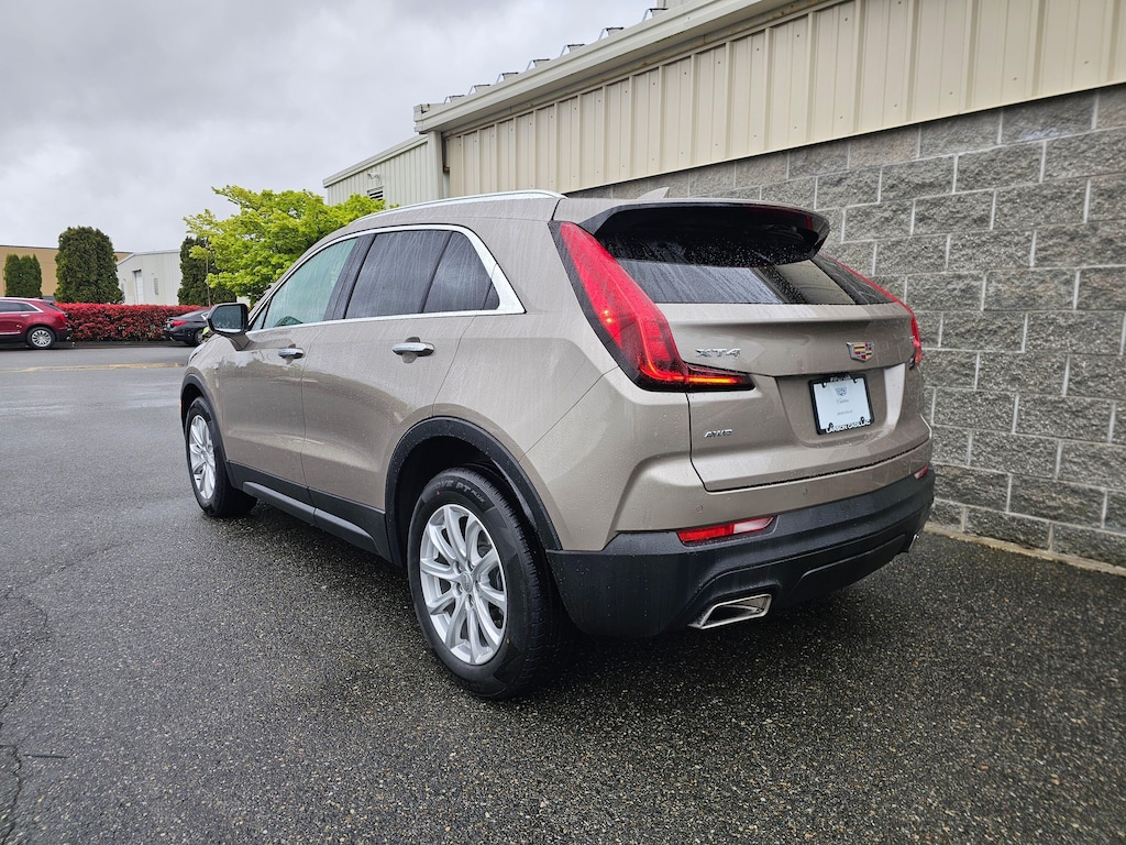 Used 2023 CADILLAC XT4 Luxury SUV