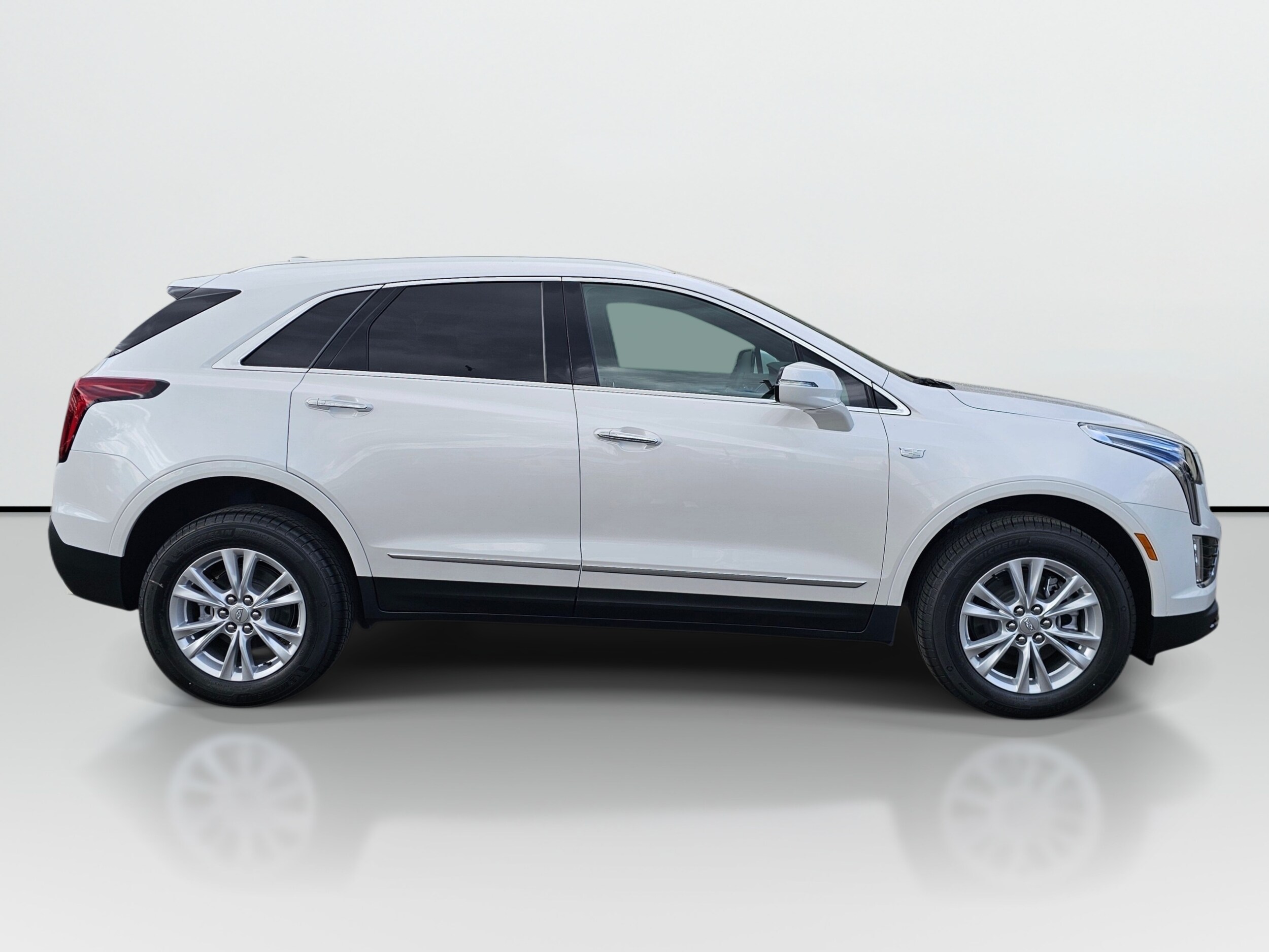 2026 Cadillac XT5 Luxury - Photo 8