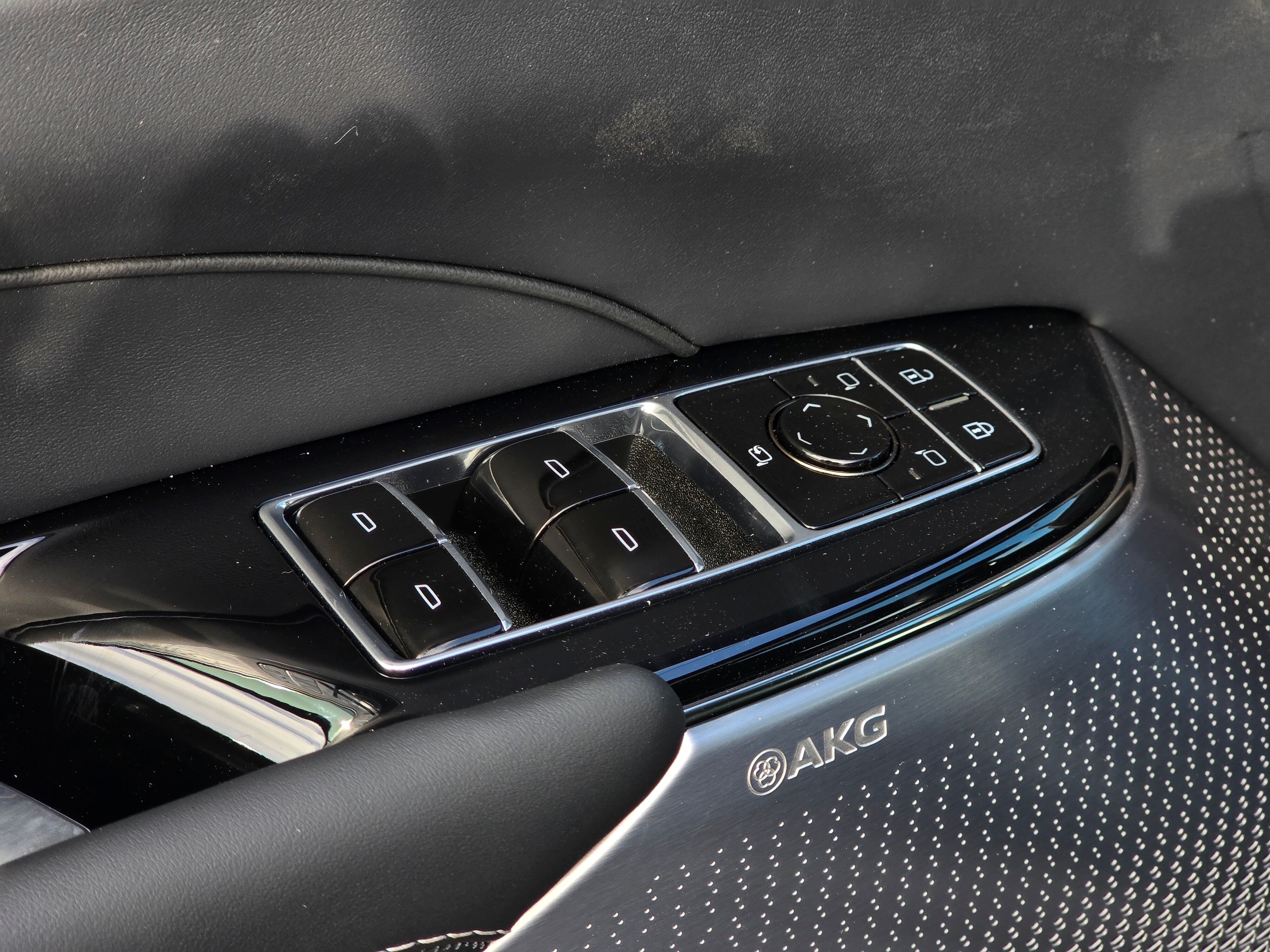 2027 Cadillac LYRIQ Signature Sport - Photo 36