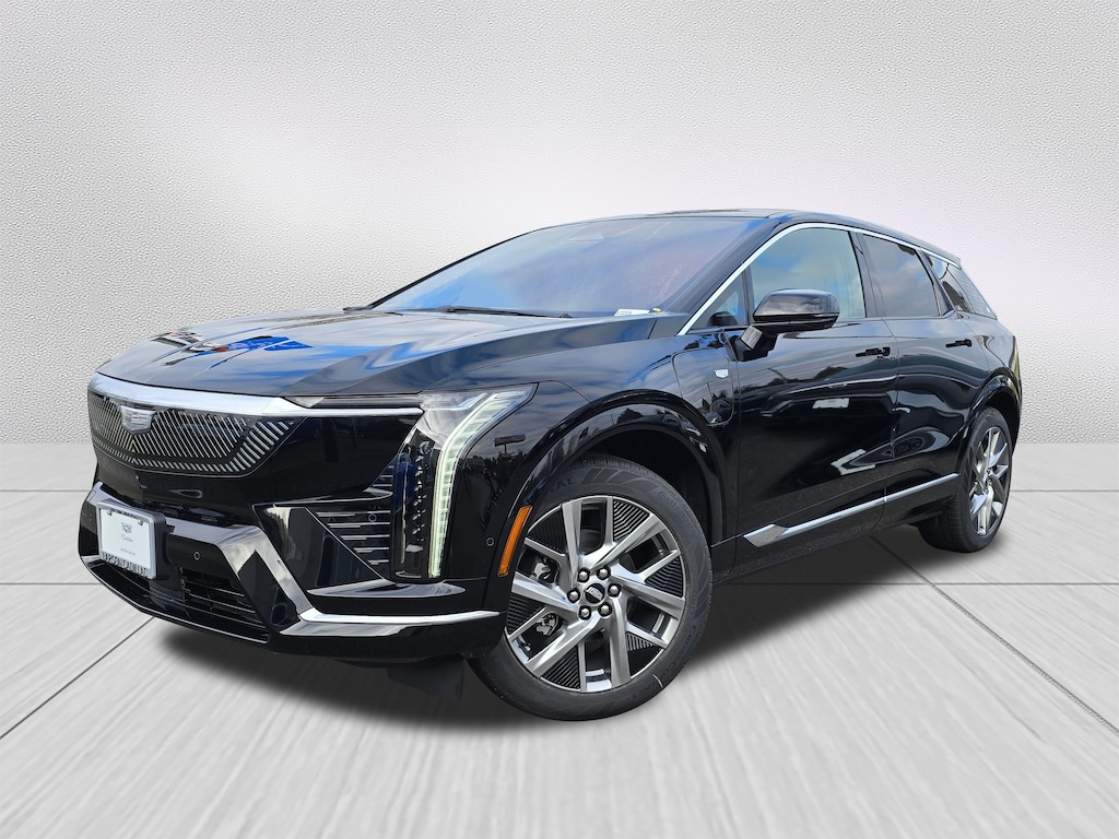 New 2026 CADILLAC OPTIQ Luxury SUV