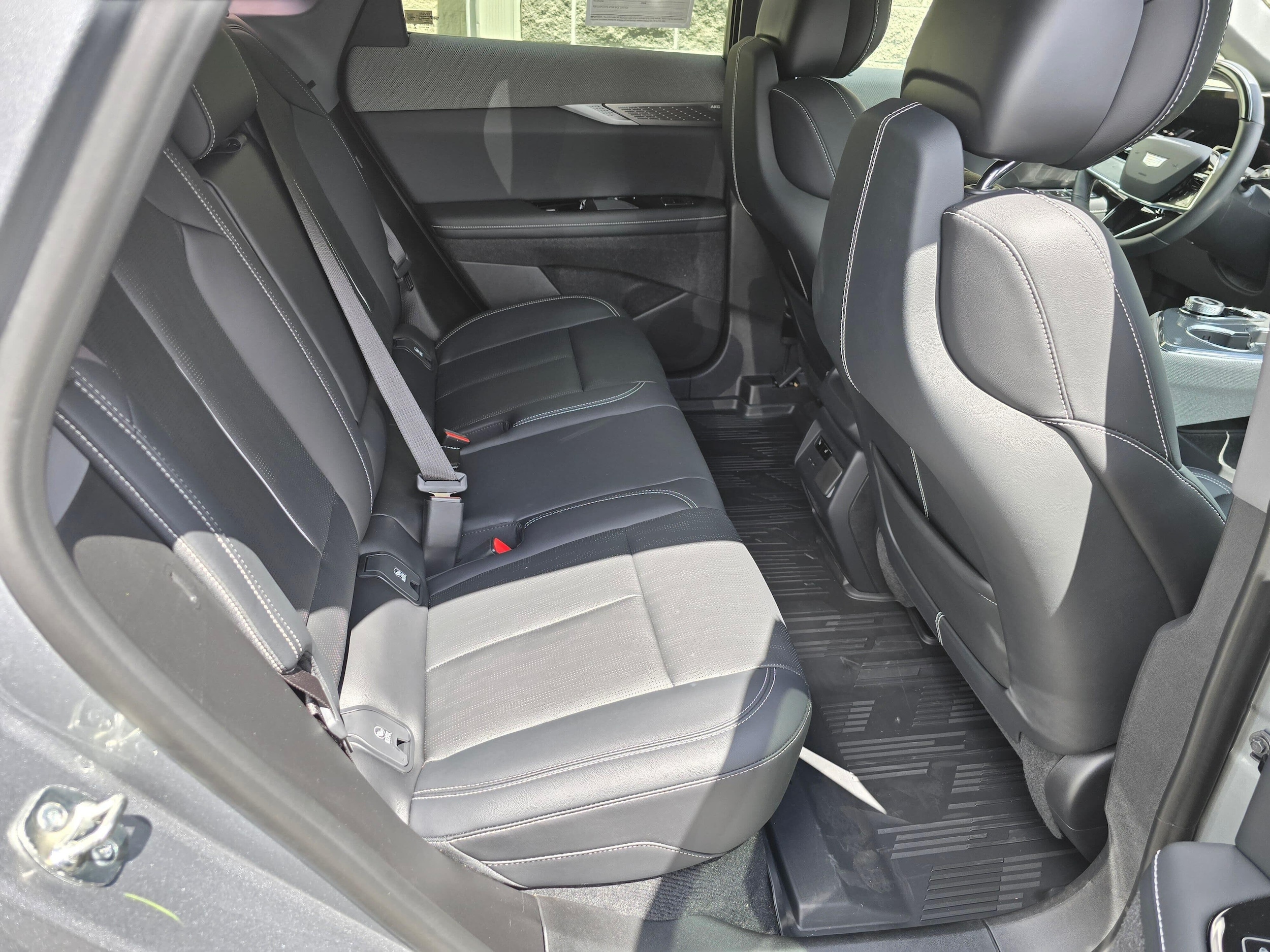 2026 Cadillac OPTIQ Premium Luxury - Photo 22