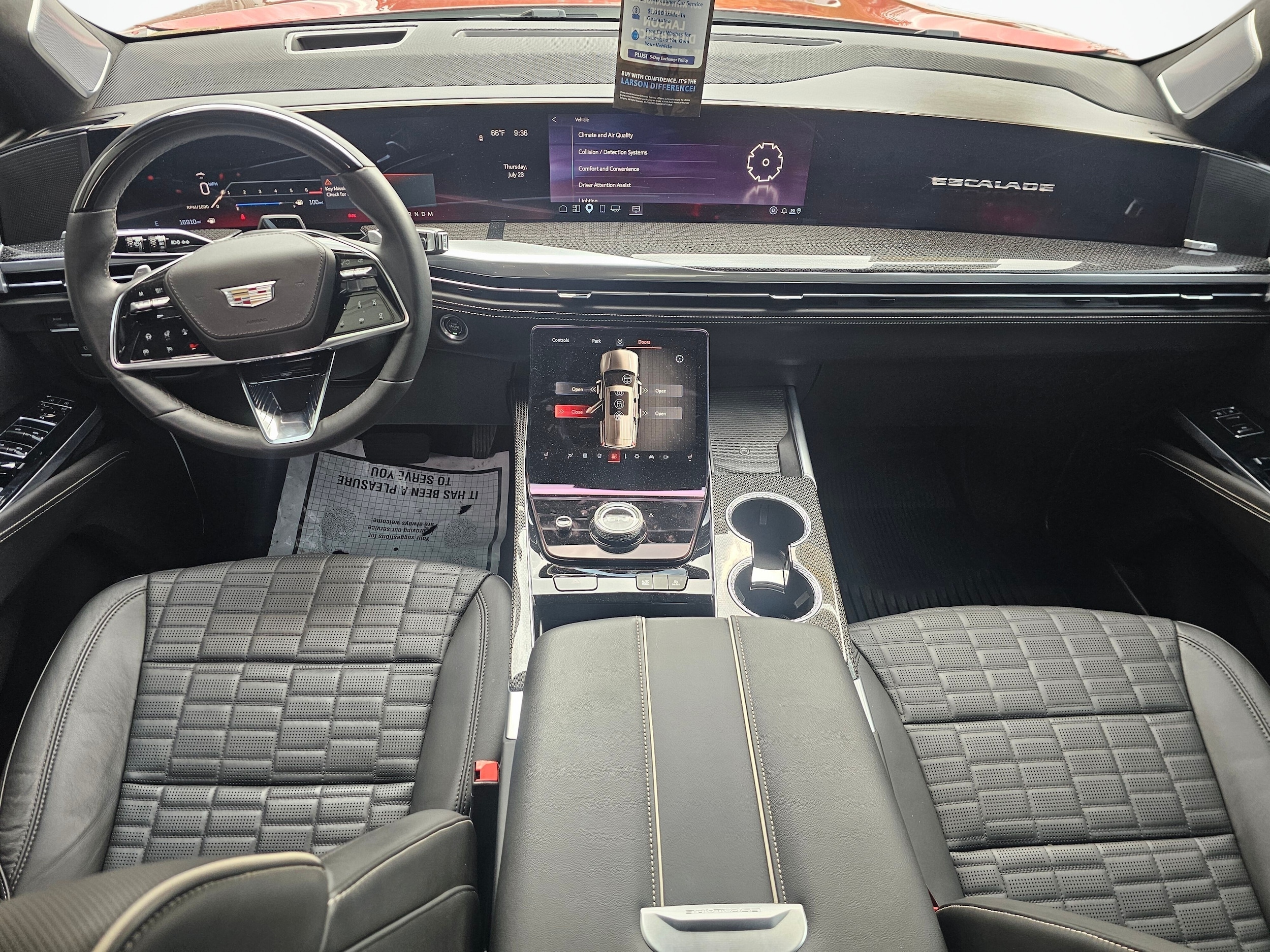 2025 Cadillac Escalade V-Series - Photo 22