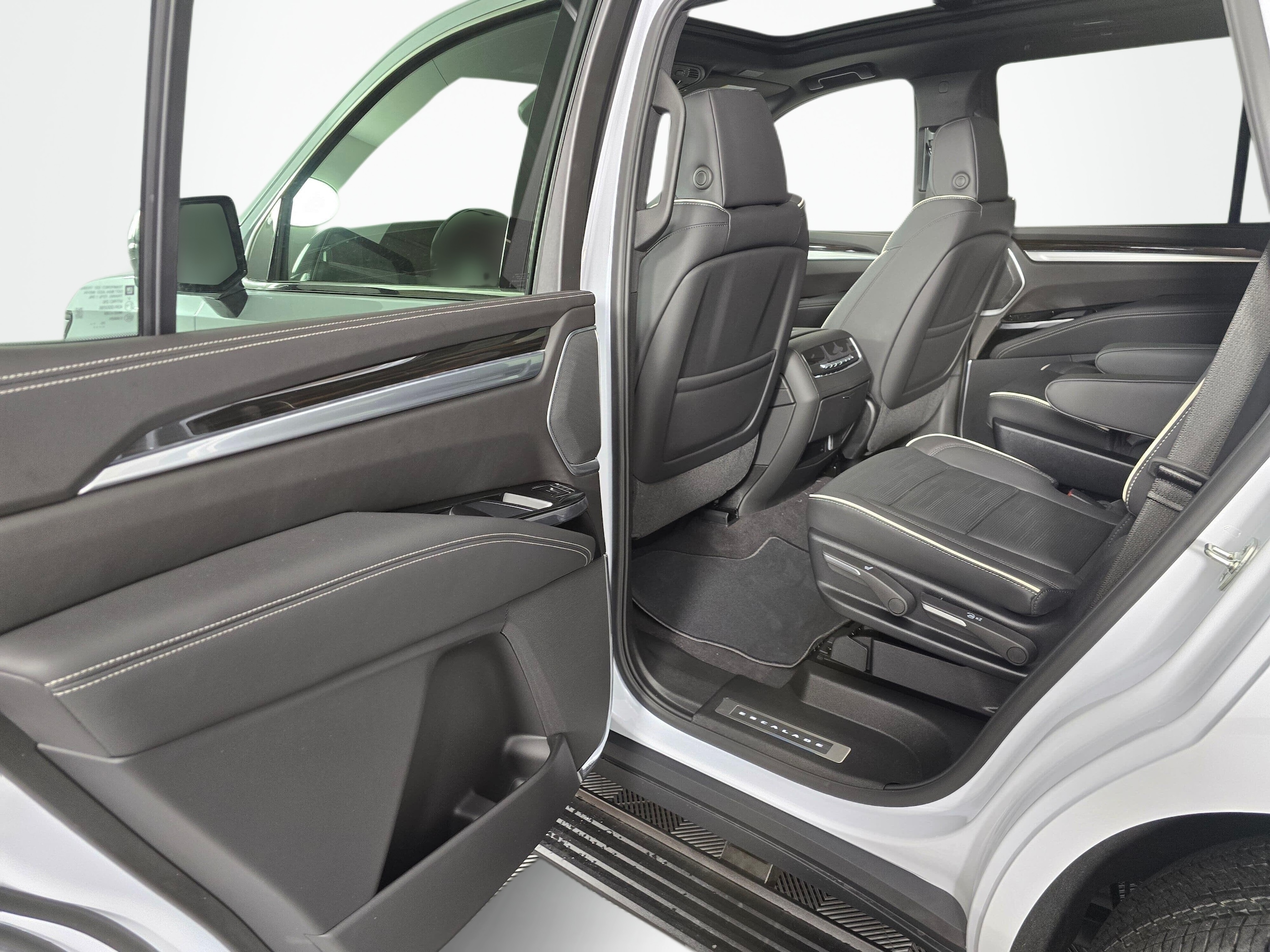 2026 Cadillac Escalade Luxury - Photo 21