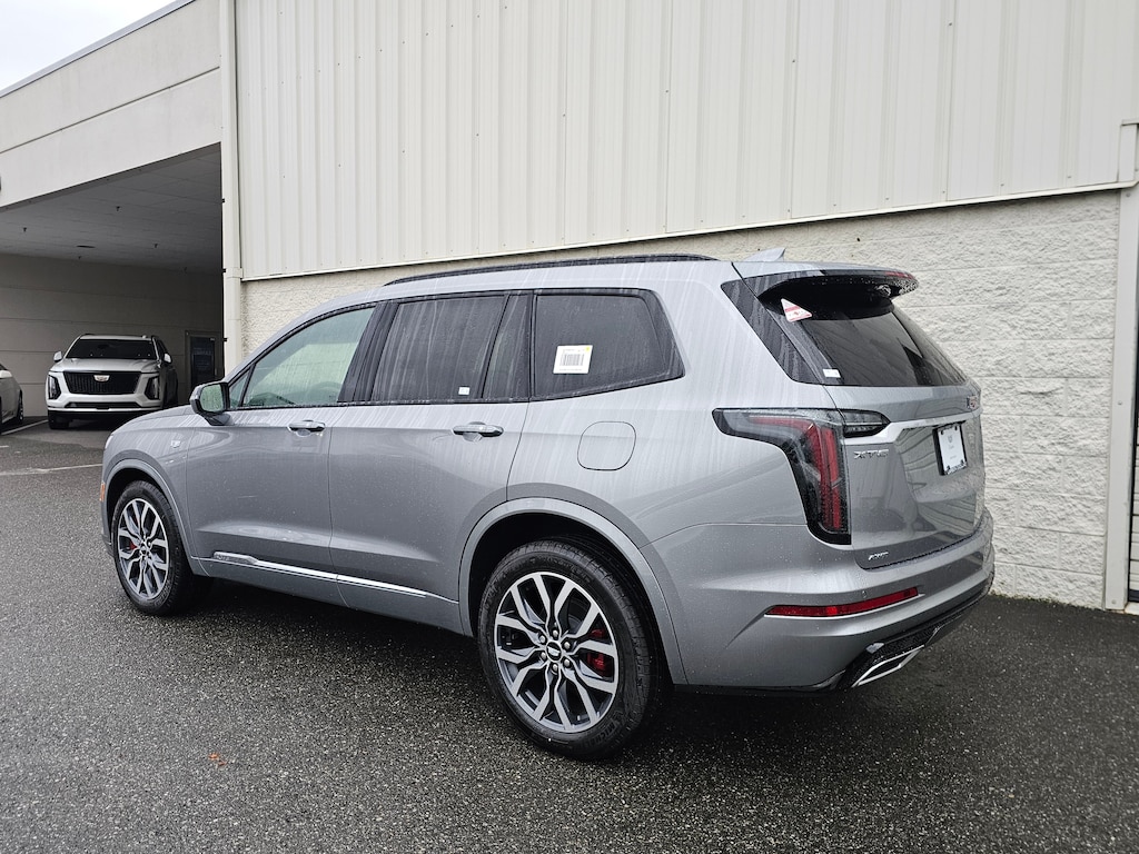 New 2025 CADILLAC XT6 Sport SUV