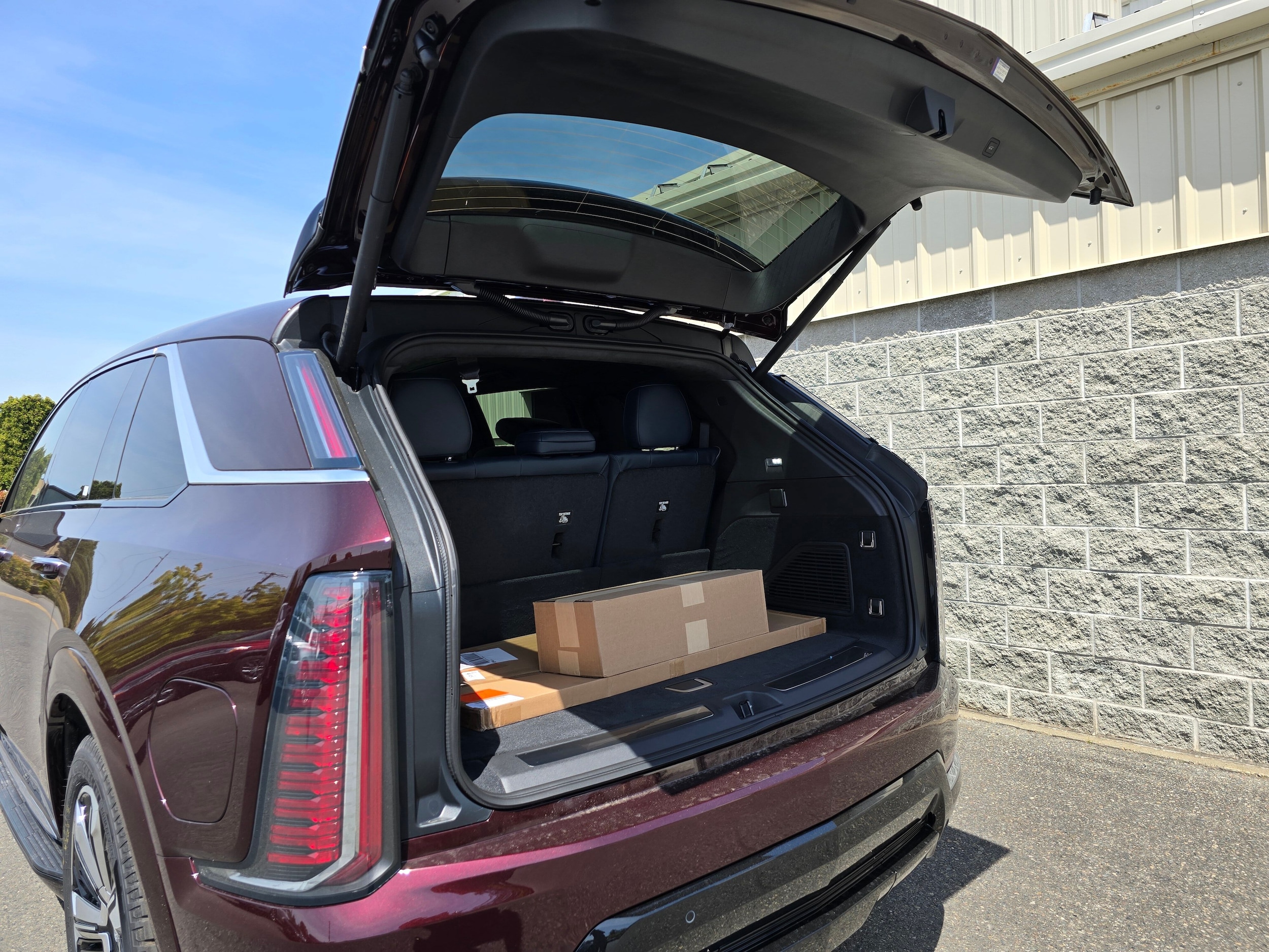 2025 Cadillac Escalade IQ Luxury 2 - Photo 7