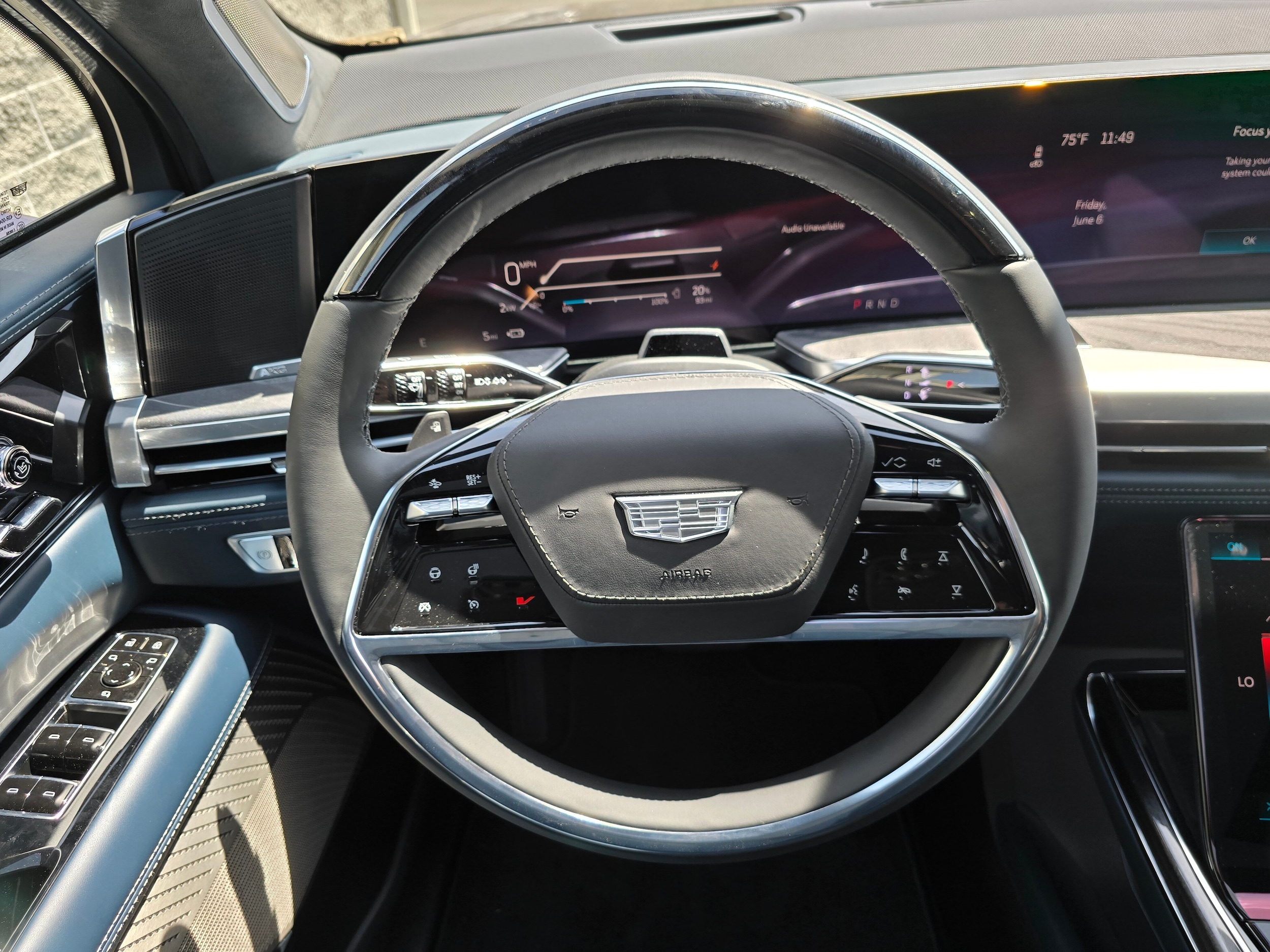 2025 Cadillac Escalade IQ Luxury 2 - Photo 21