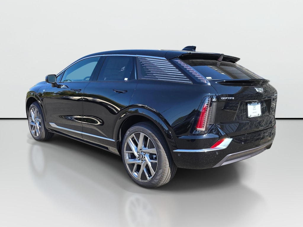 New 2026 CADILLAC OPTIQ Premium Luxury SUV