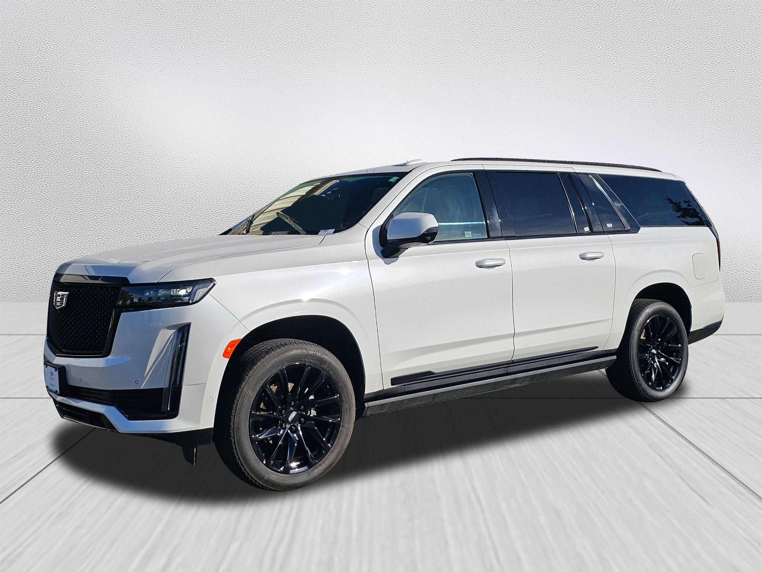 2023 Cadillac Escalade ESV Sport Platinum's photo