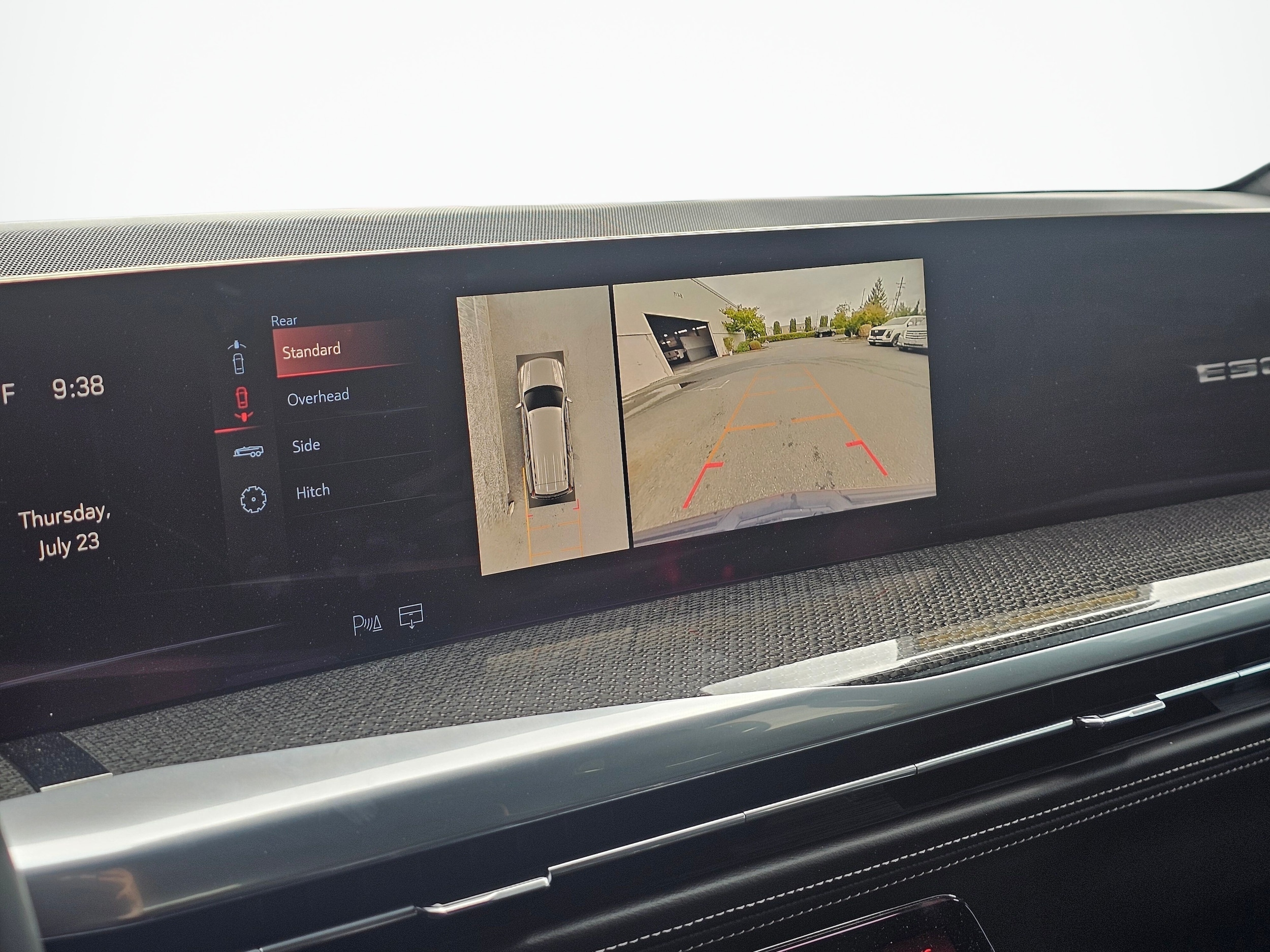 2025 Cadillac Escalade V-Series - Photo 42