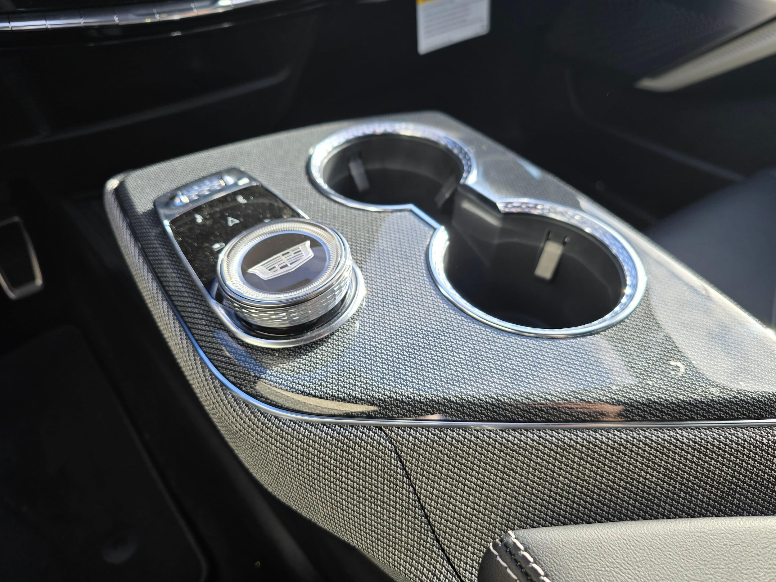 2026 Cadillac OPTIQ Luxury - Photo 24