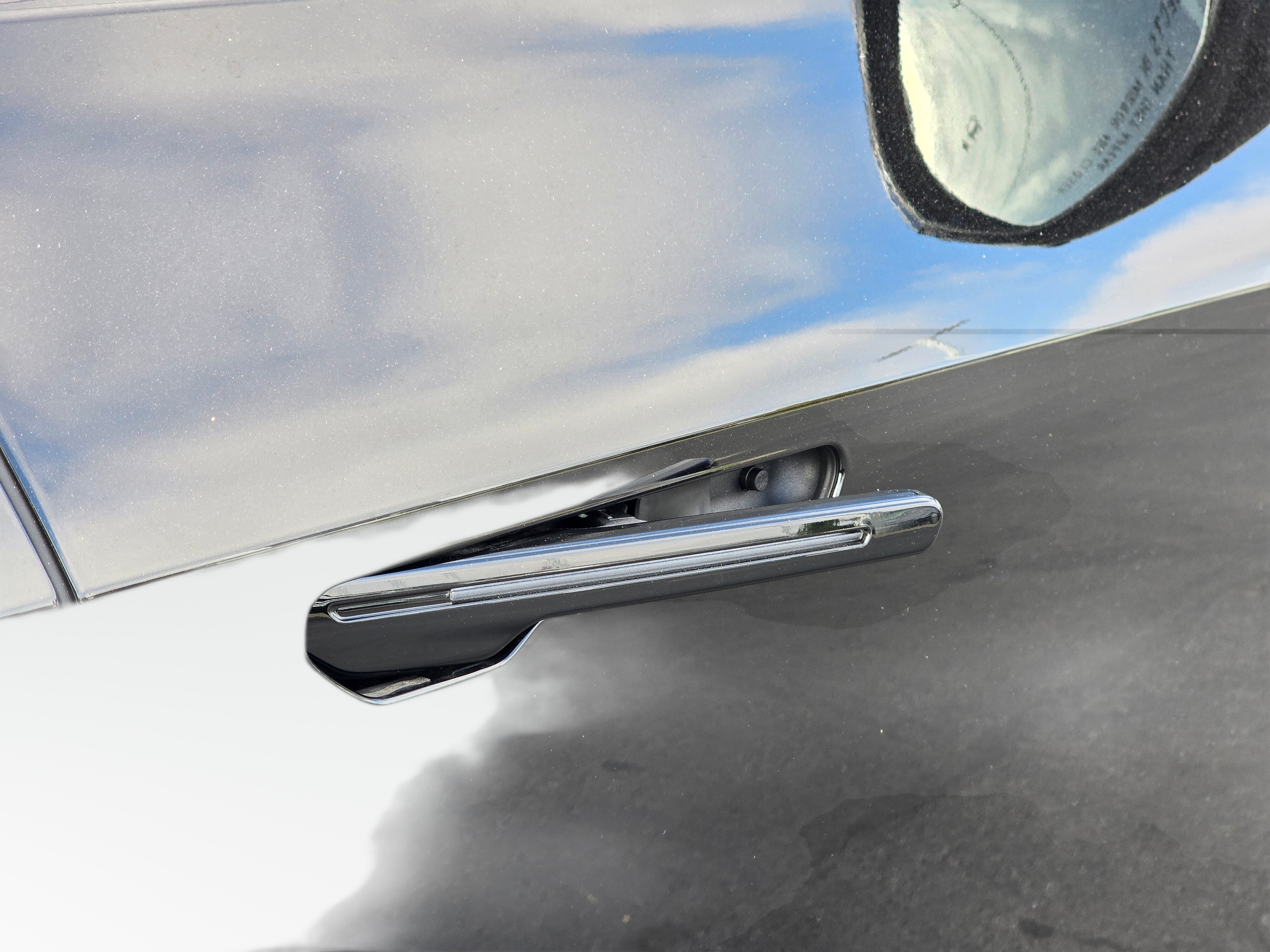 2027 Cadillac LYRIQ Signature Sport - Photo 29