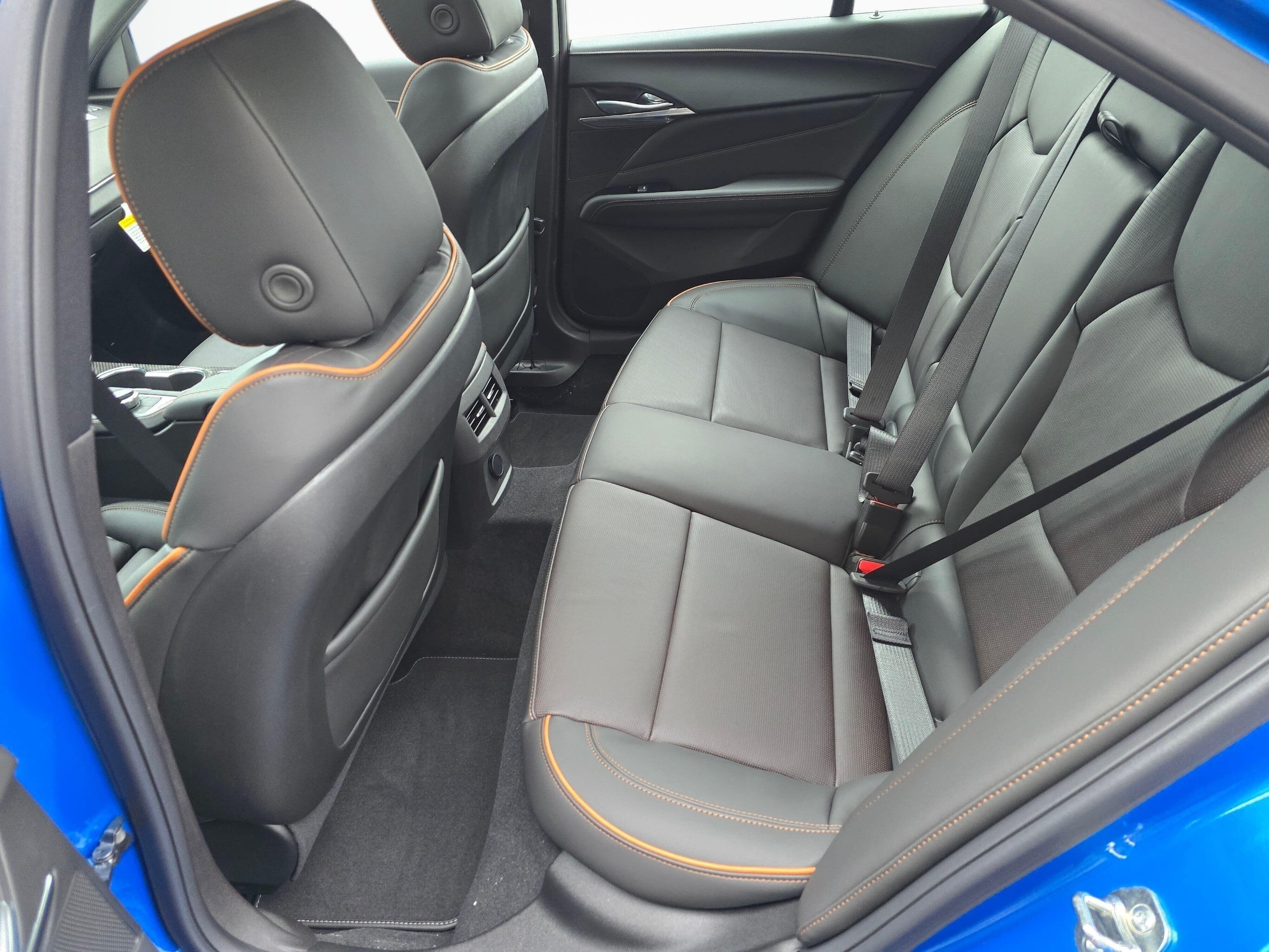2026 Cadillac CT4 V-Series - Photo 17