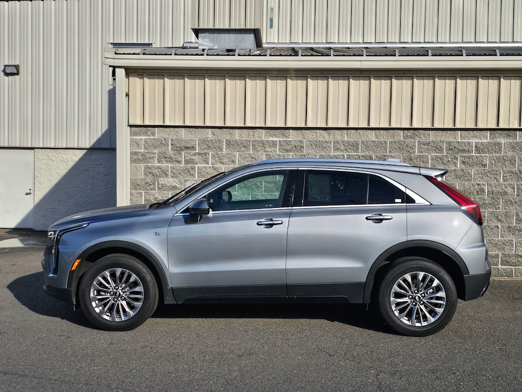Used 2024 CADILLAC XT4 Premium Luxury SUV