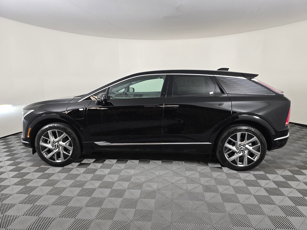 New 2026 CADILLAC OPTIQ Luxury SUV