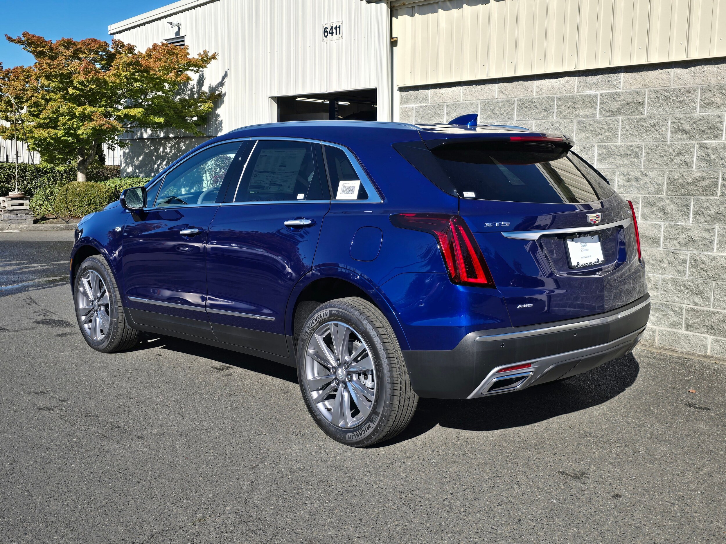 2025 Cadillac XT5 Premium Luxury photo 3