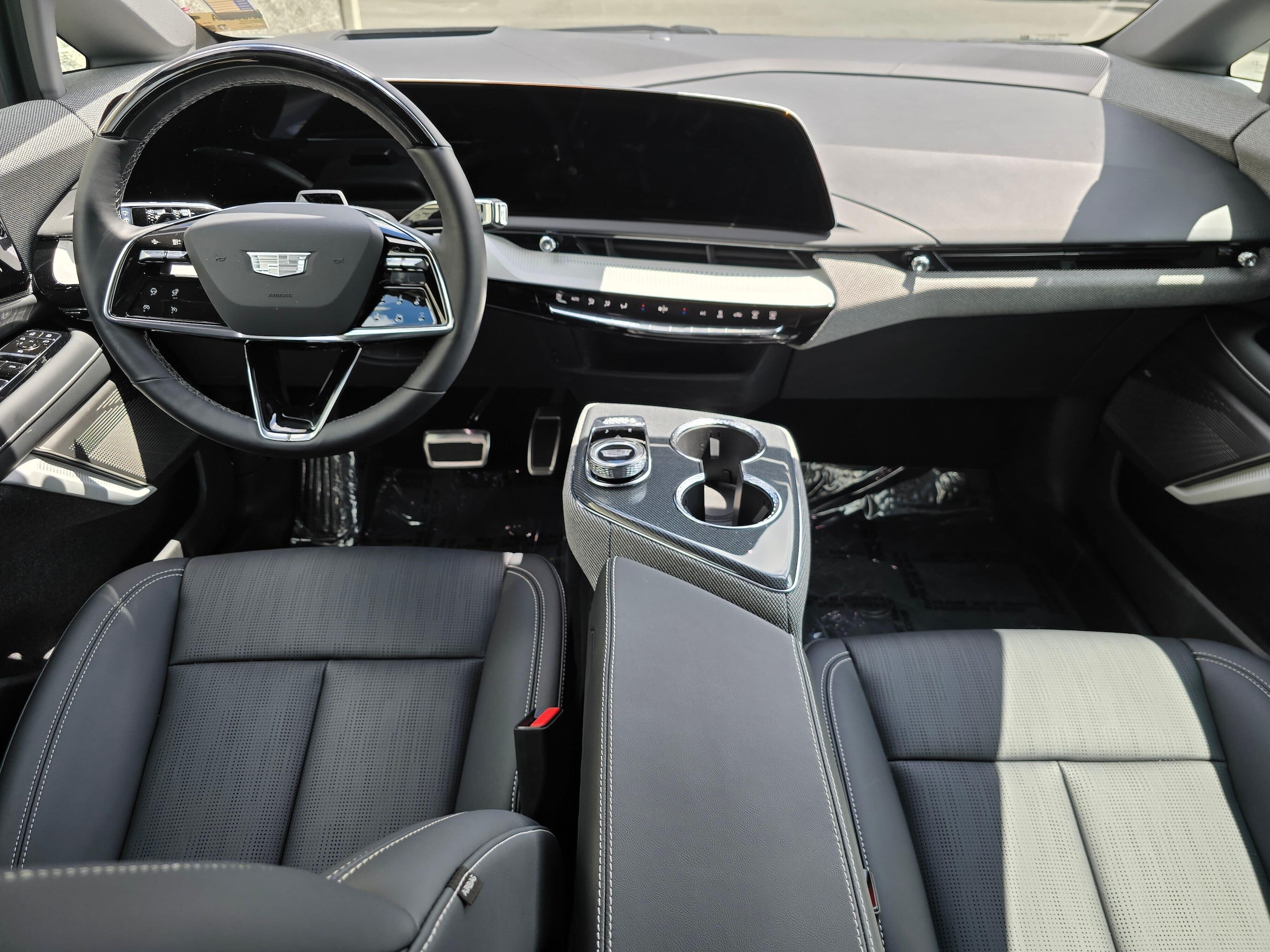 2026 Cadillac OPTIQ Premium Luxury - Photo 29