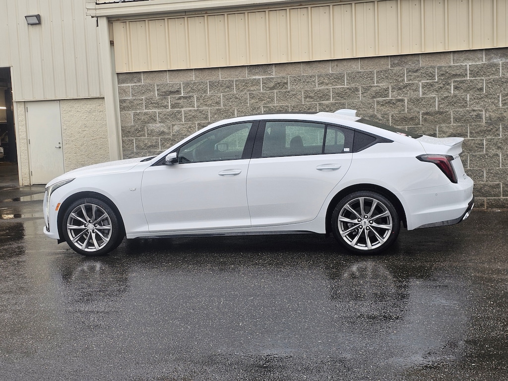 New 2026 CADILLAC CT5 Sport Sedan