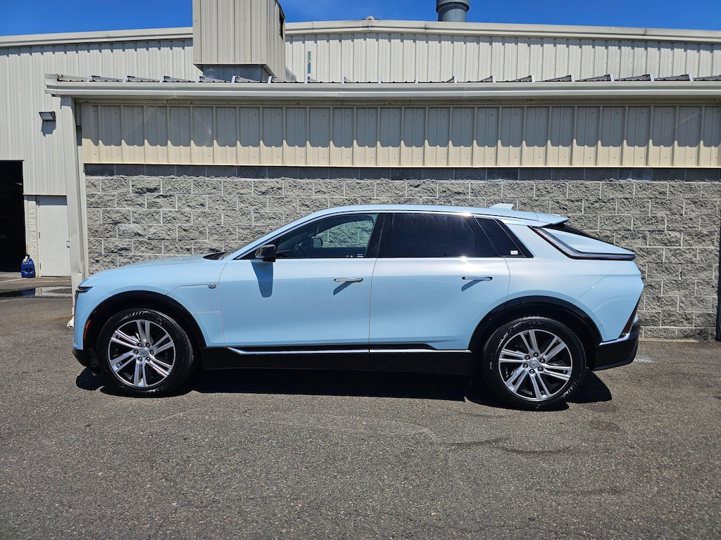 Certified 2024 CADILLAC LYRIQ Tech SUV