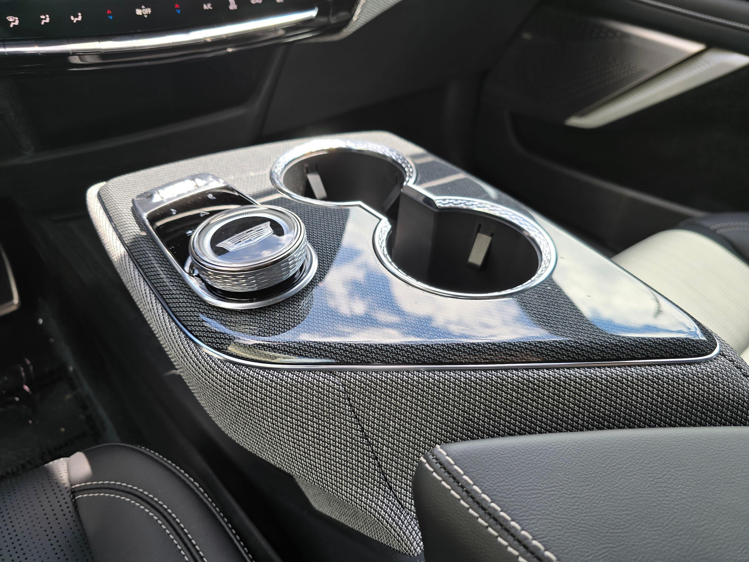 2026 Cadillac OPTIQ Premium Luxury - Photo 32