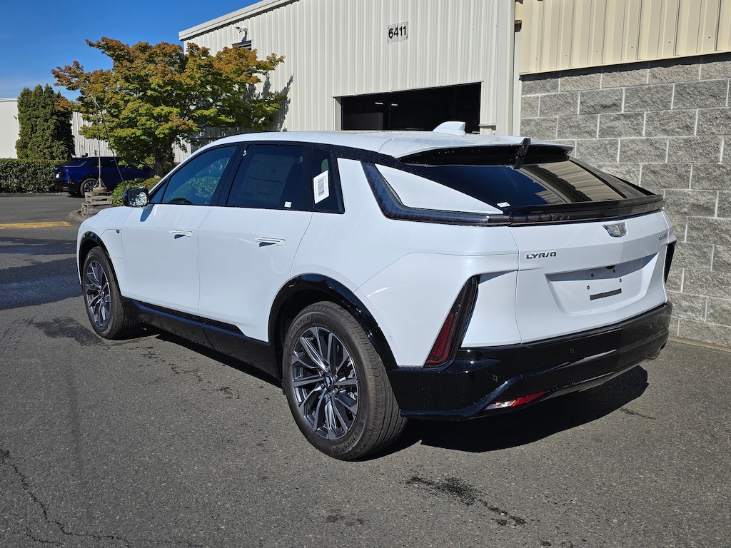 New 2026 CADILLAC LYRIQ Sport SUV