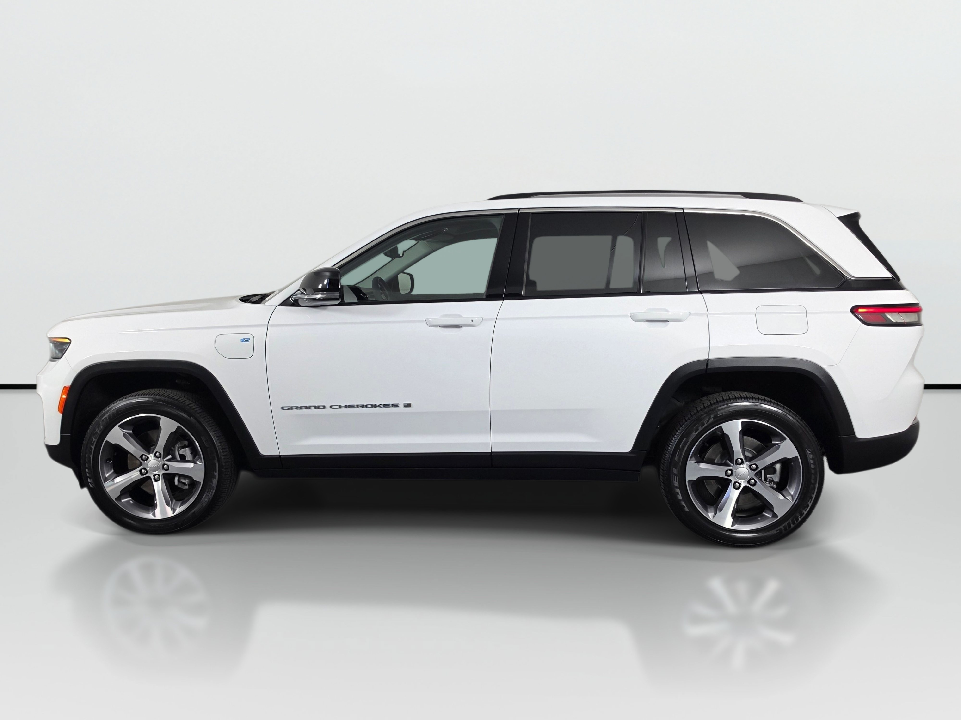 Used 2023 Jeep Grand Cherokee 4xe Base SUV