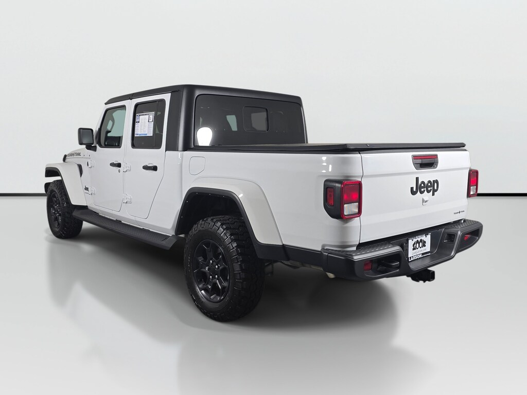 Used 2023 Jeep Gladiator Sport Truck Crew Cab