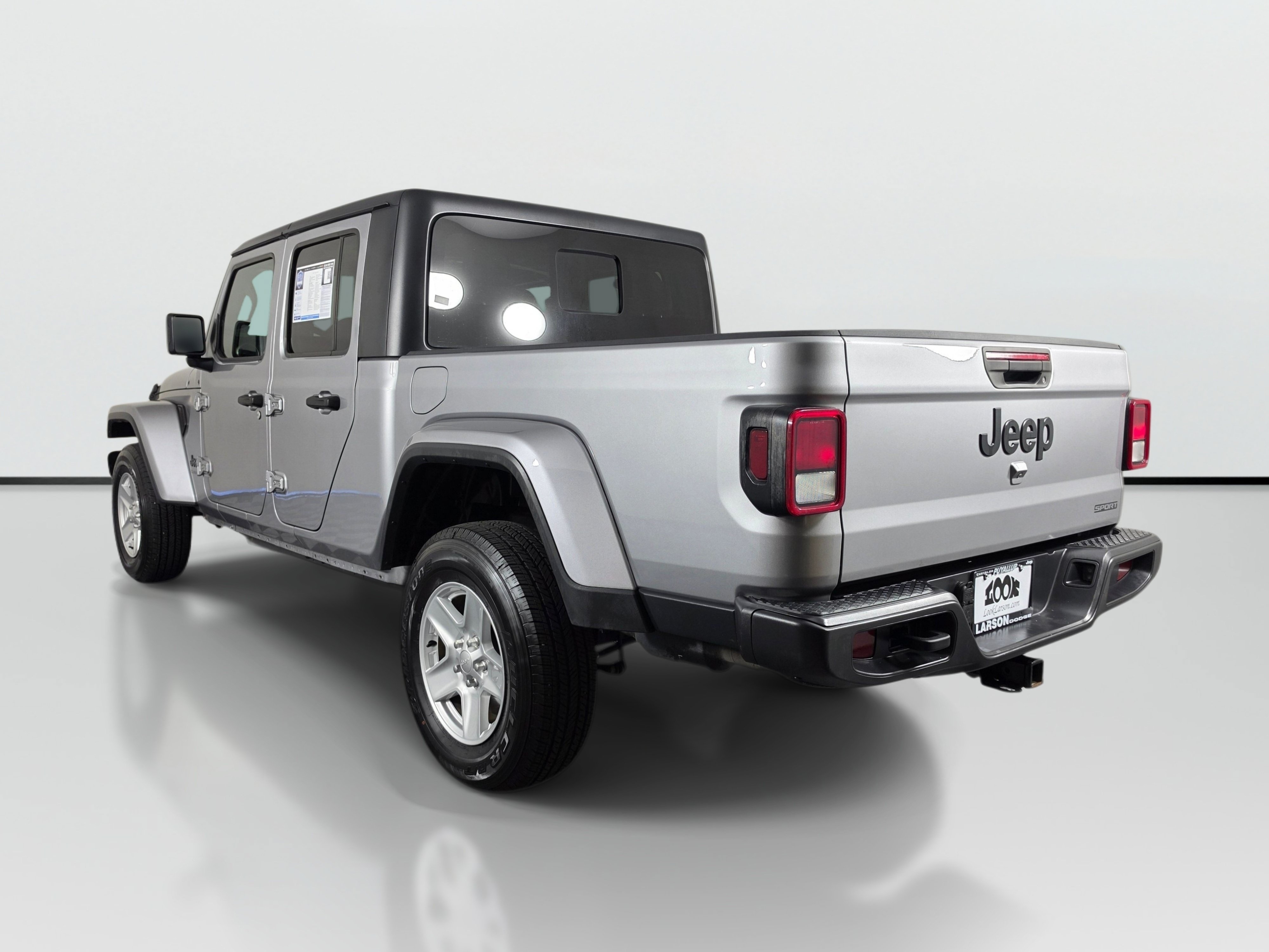 Used 2021 Jeep Gladiator Sport Truck Crew Cab