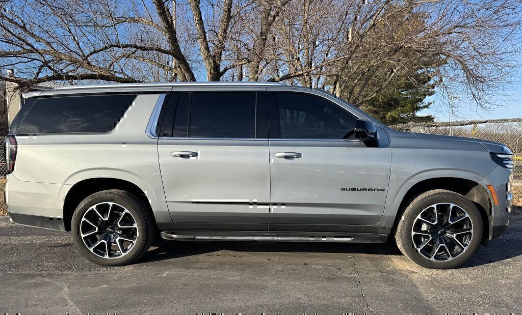 Used 2025 Chevrolet Suburban Premier SUV
