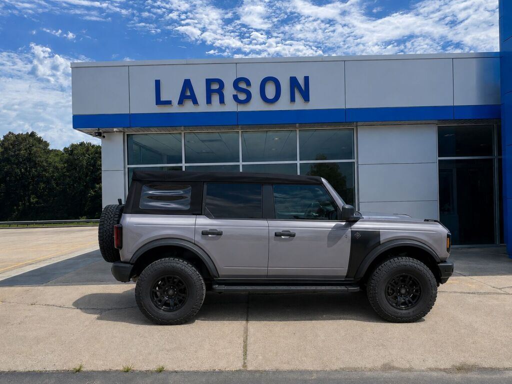 2024 Ford Bronco Outer Banks SUV