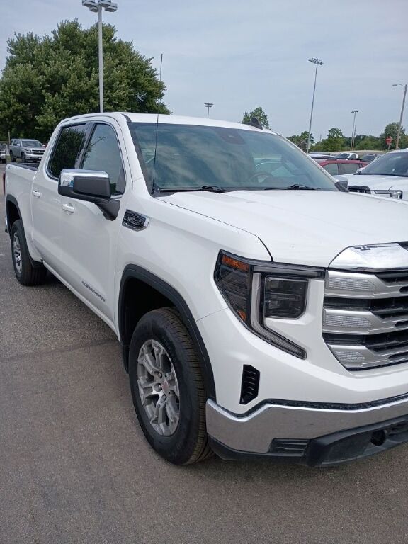 Used 2024 GMC Sierra 1500 SLE Crew Cab