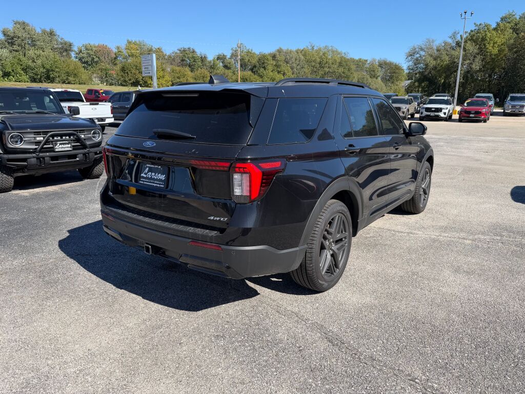 New 2026 Ford Explorer ST-Line SUV
