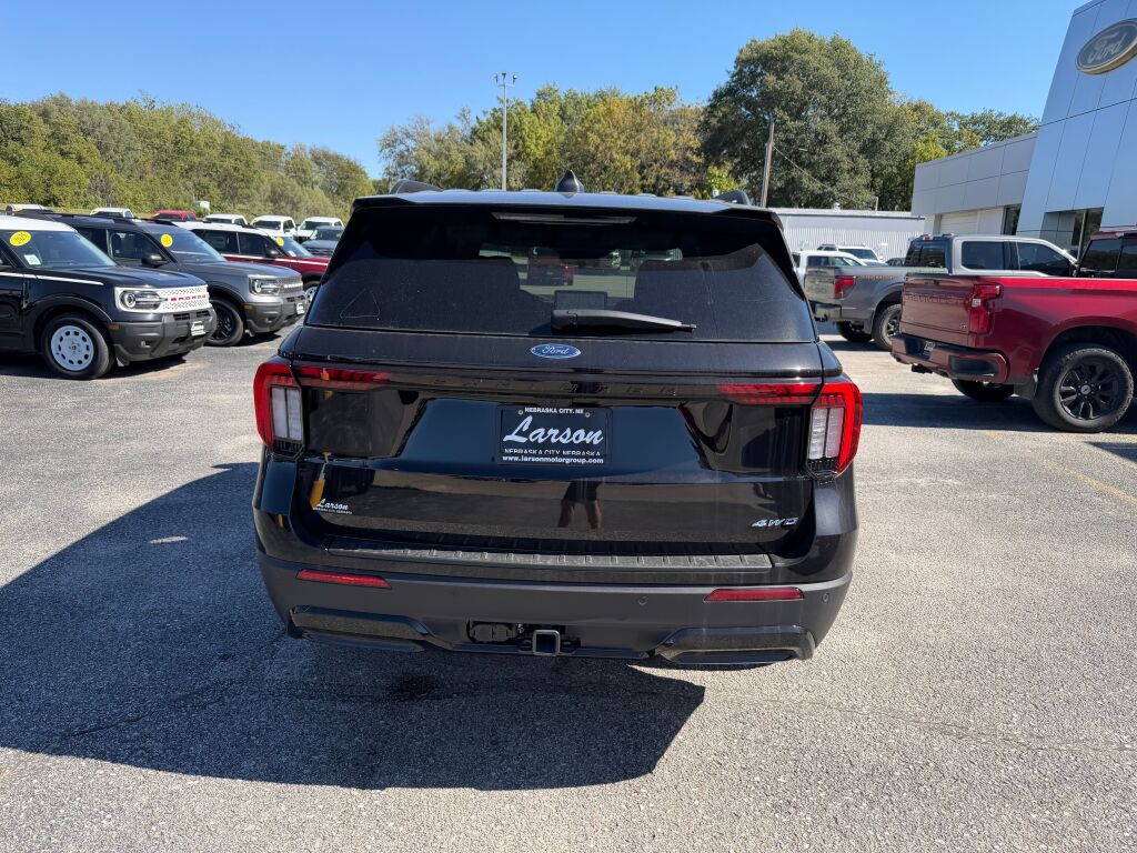 New 2026 Ford Explorer ST-Line SUV