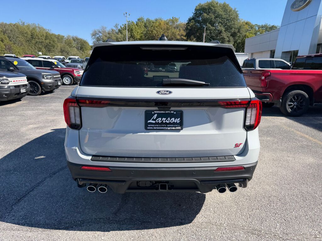 New 2027 Ford Explorer ST SUV