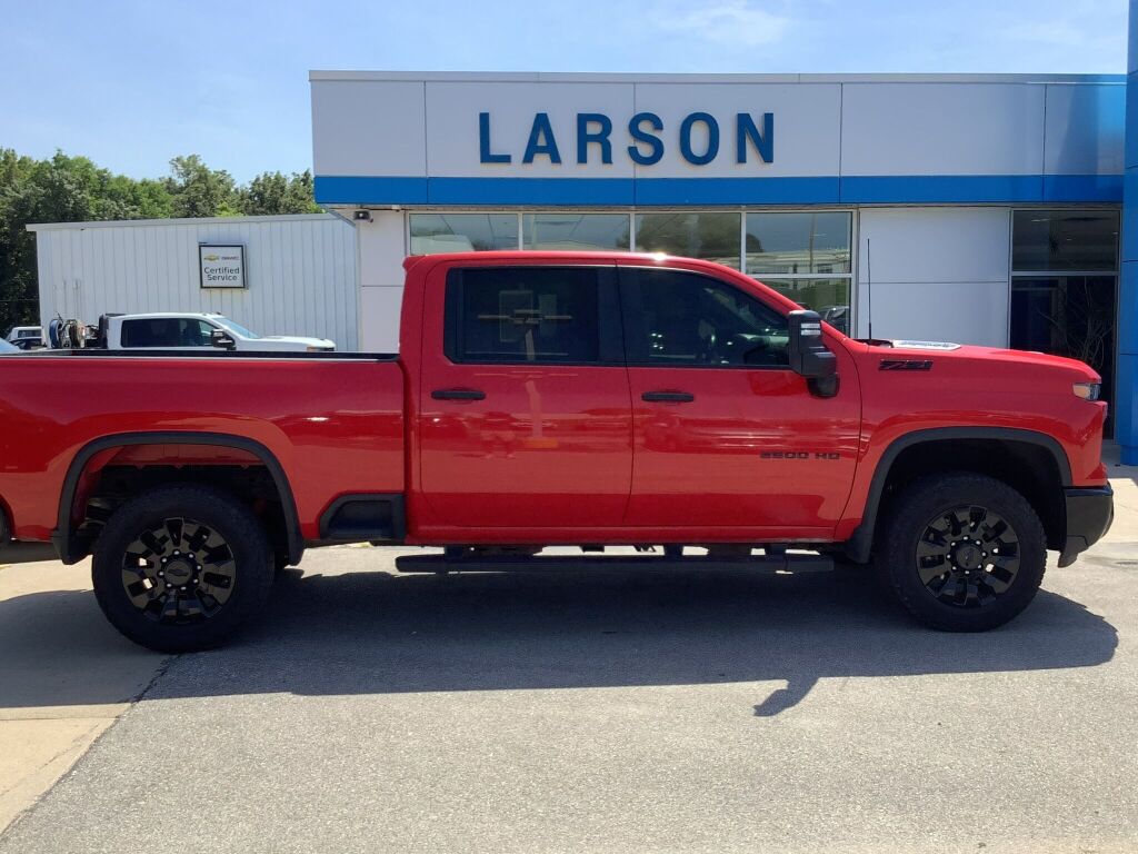 Used 2024 Chevrolet Silverado 2500HD Custom Crew Cab