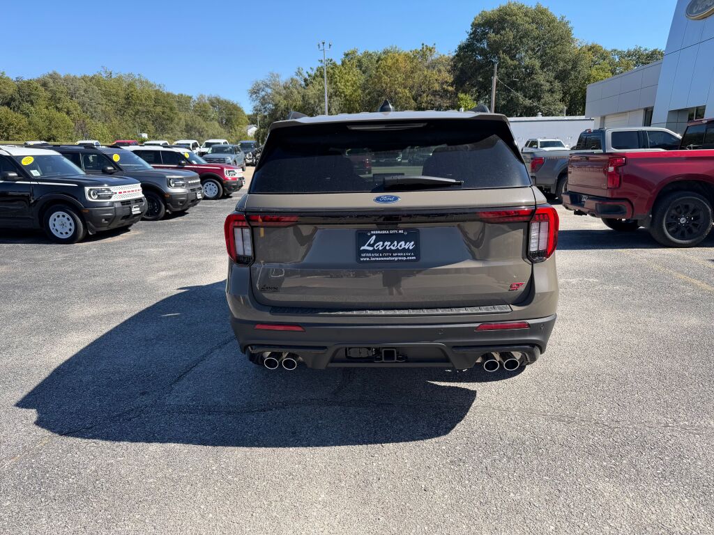 New 2026 Ford Explorer ST SUV