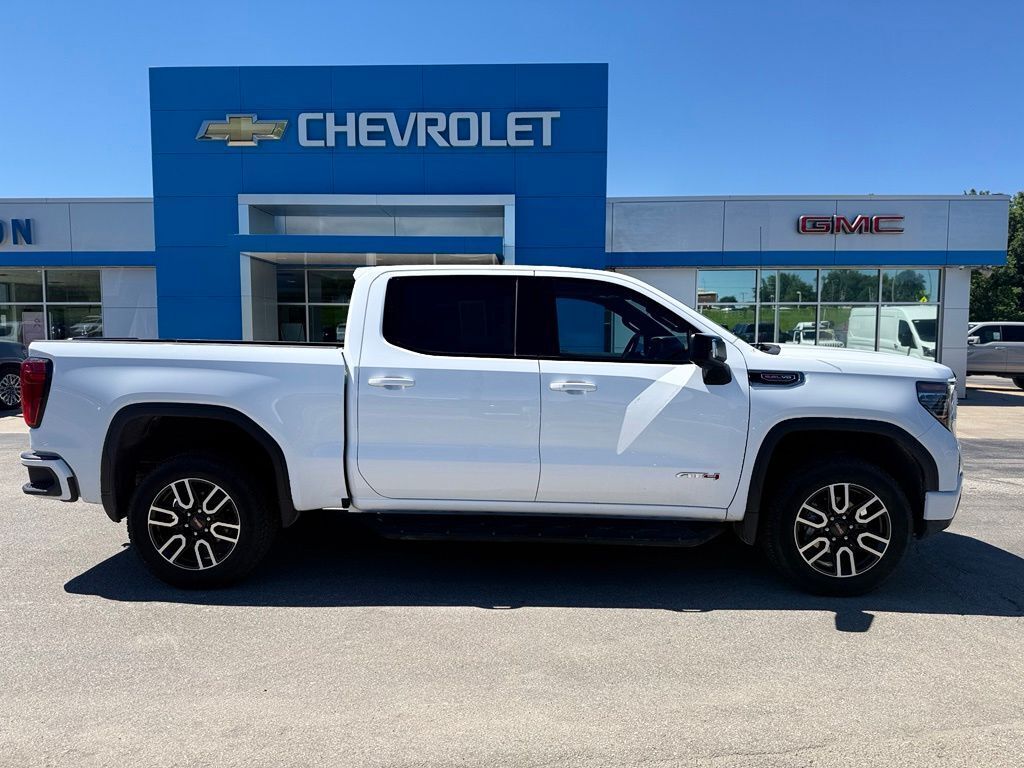 Used 2025 GMC Sierra 1500 AT4 Crew Cab