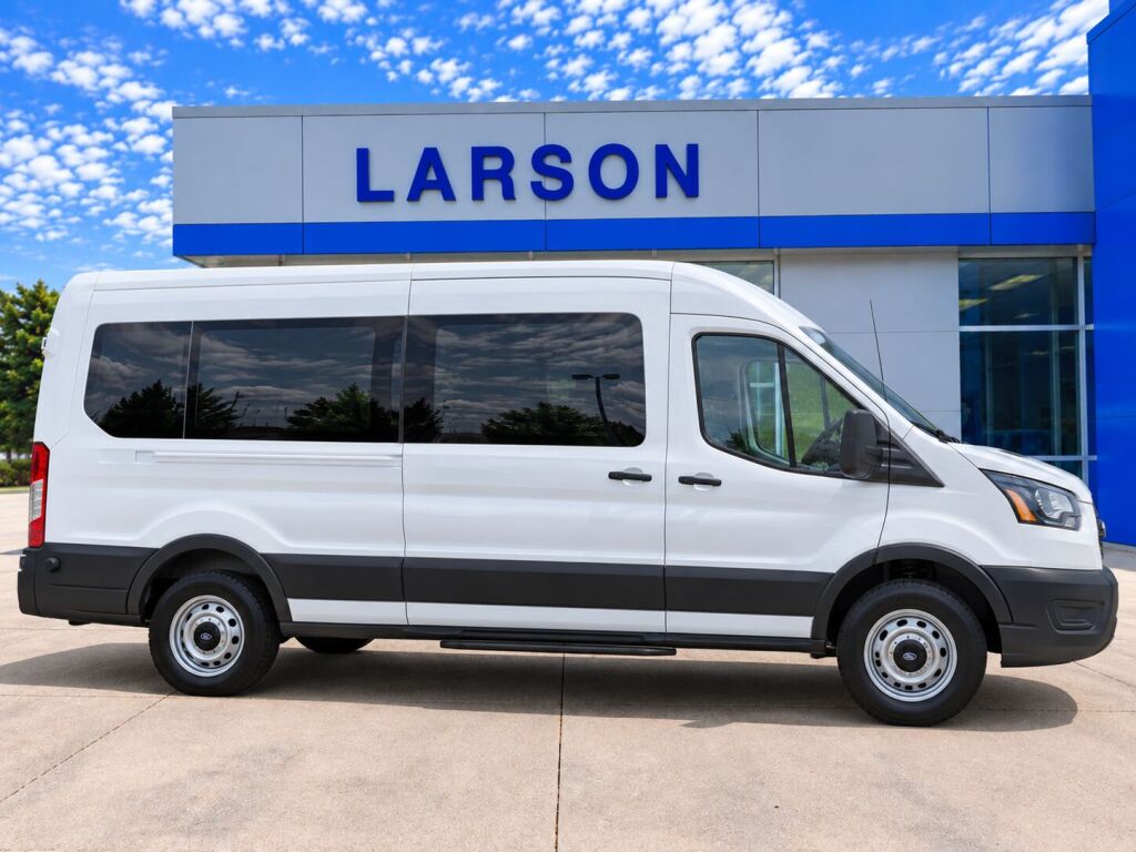  Ford Transit