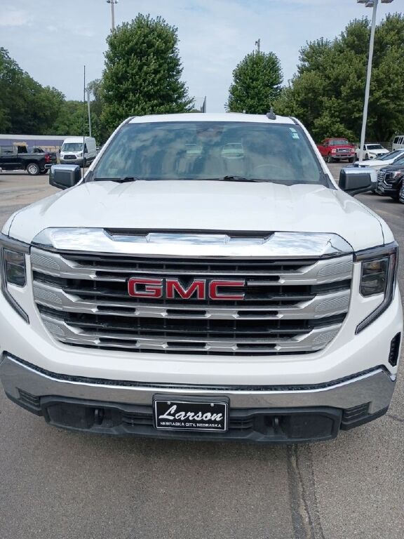 Used 2024 GMC Sierra 1500 SLE Crew Cab