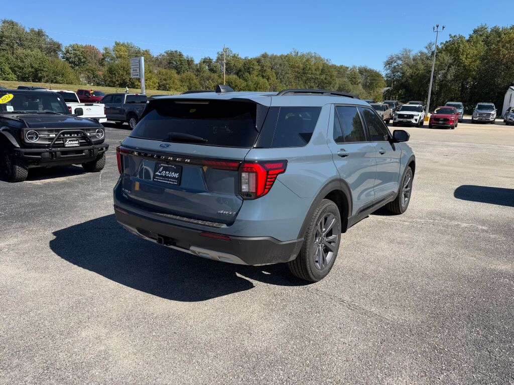 New 2026 Ford Explorer Active SUV