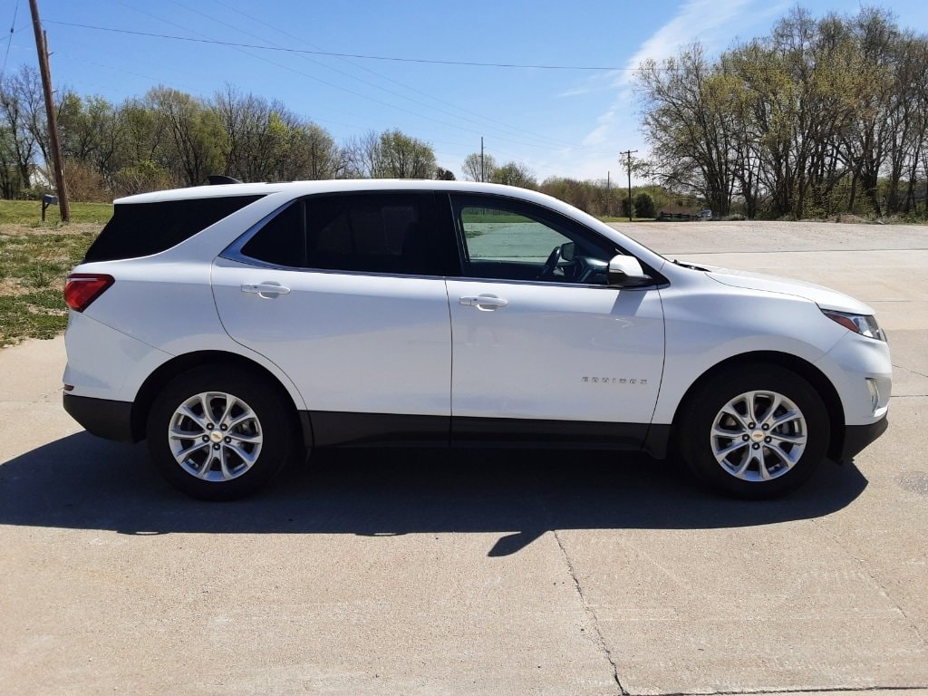 Used 2019 Chevrolet Equinox 2FL with VIN 2GNAXJEV8K6265079 for sale in Nebraska City, NE
