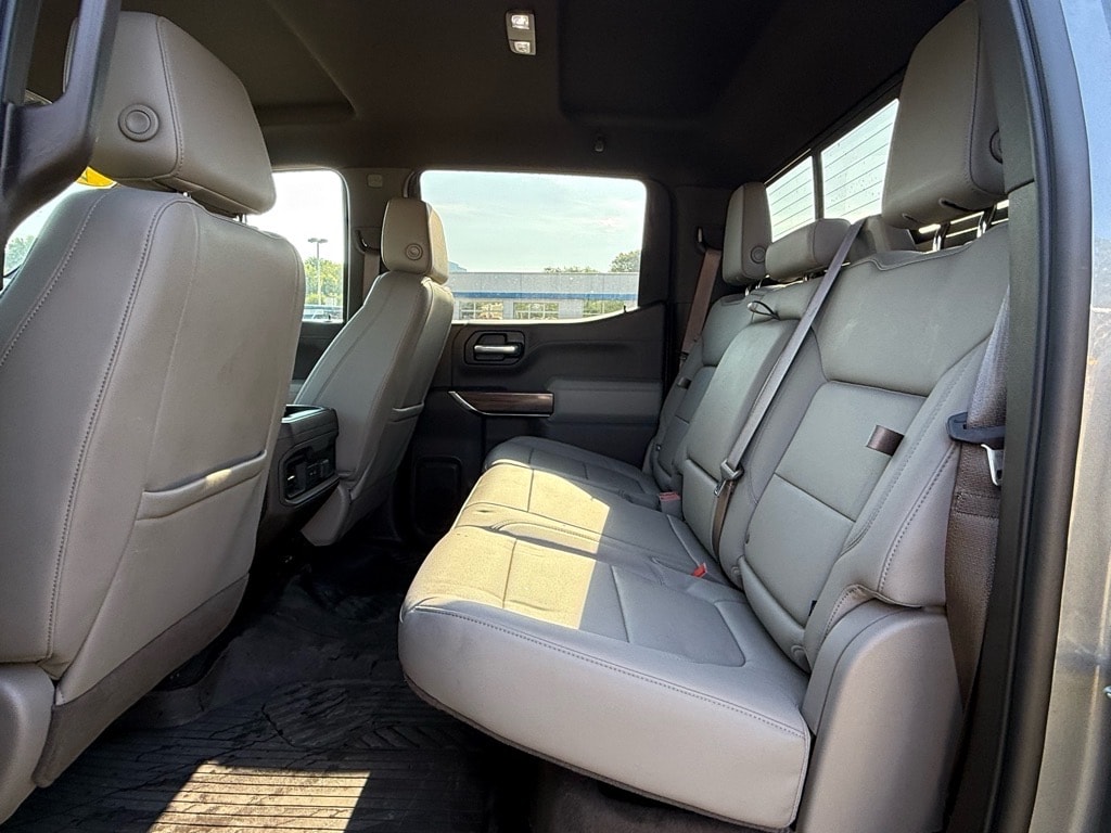 2021 Chevrolet Silverado 1500 RST - Photo 16