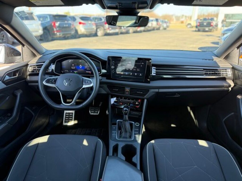 Certified 2025 Volkswagen Jetta 1.5T Sport Sedan