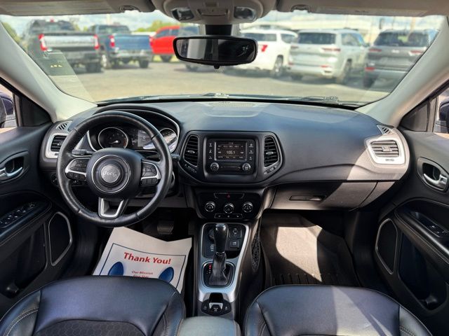 2018 Jeep Compass Latitude photo 3
