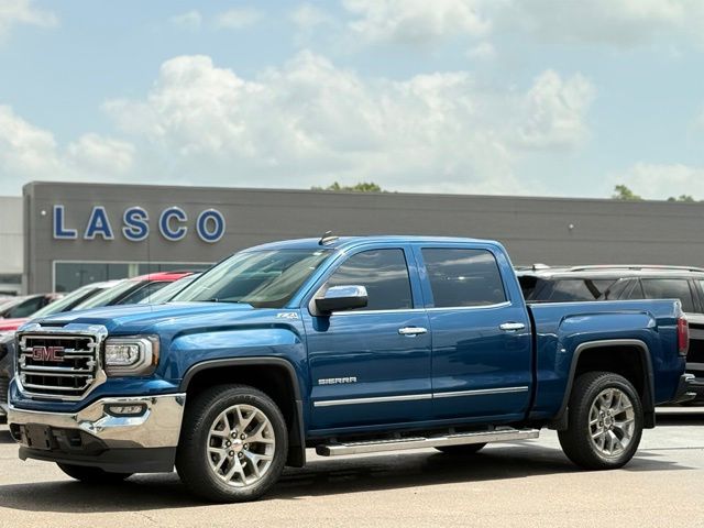 2018 GMC Sierra 4WD Crew Cab Short Box SLT's photo