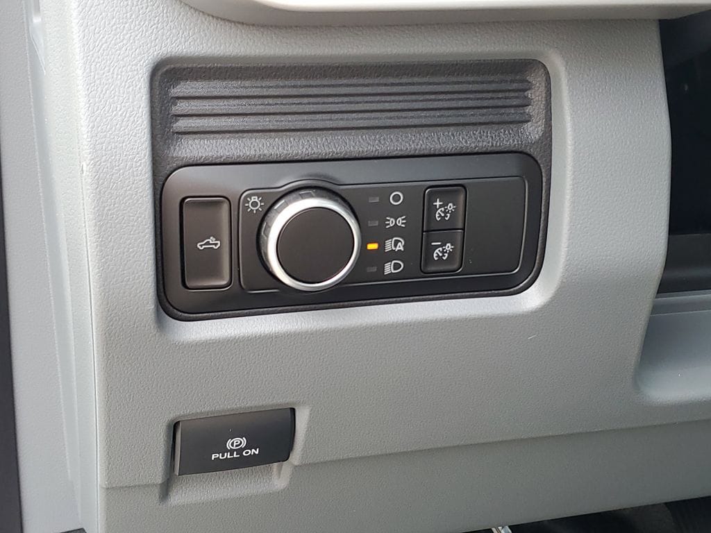 2026 Ford F-250 Super Duty XL - Photo 9