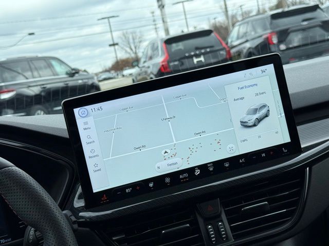 2023 Ford Escape ST-Line photo 4