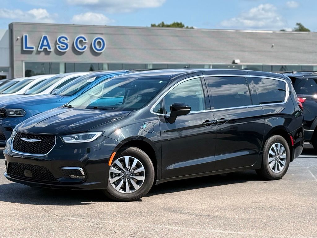 2023 Chrysler Pacifica