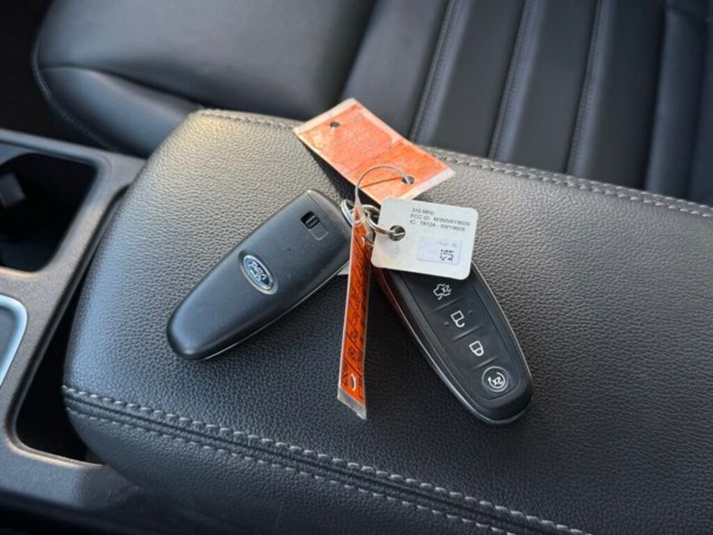 Used 2019 Ford Escape SEL SUV