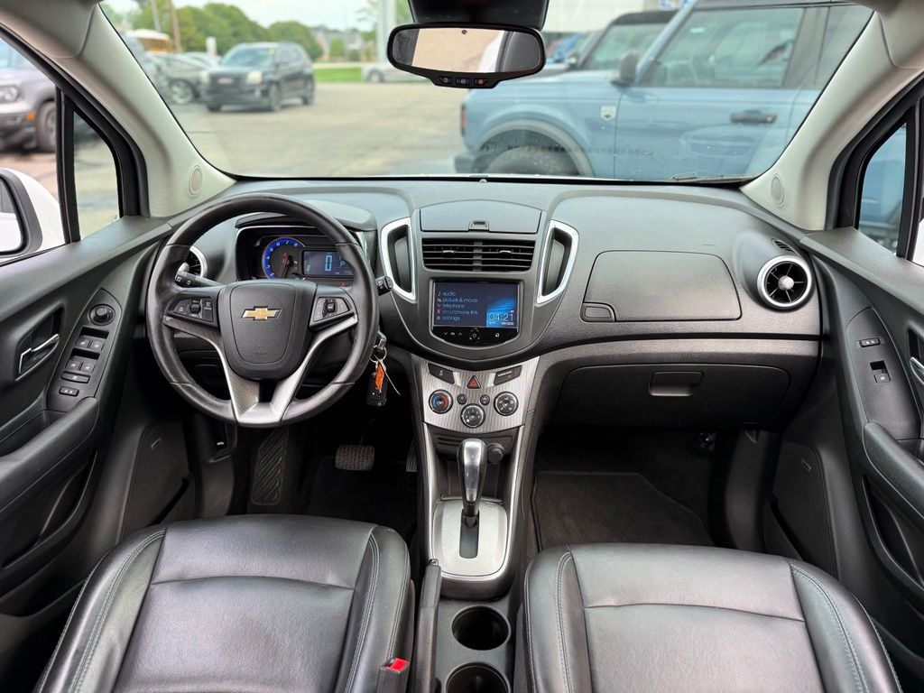 Used 2016 Chevrolet Trax LTZ with VIN 3GNCJMSB7GL171168 for sale in Fenton, MI