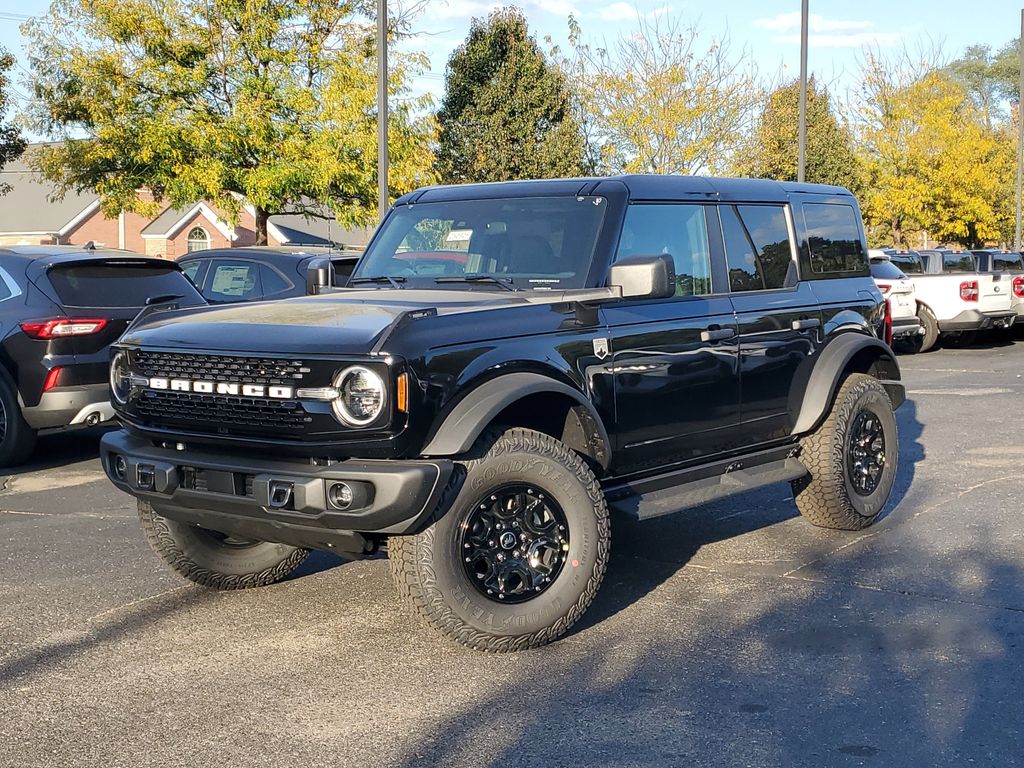 2025 Ford Bronco SUV 